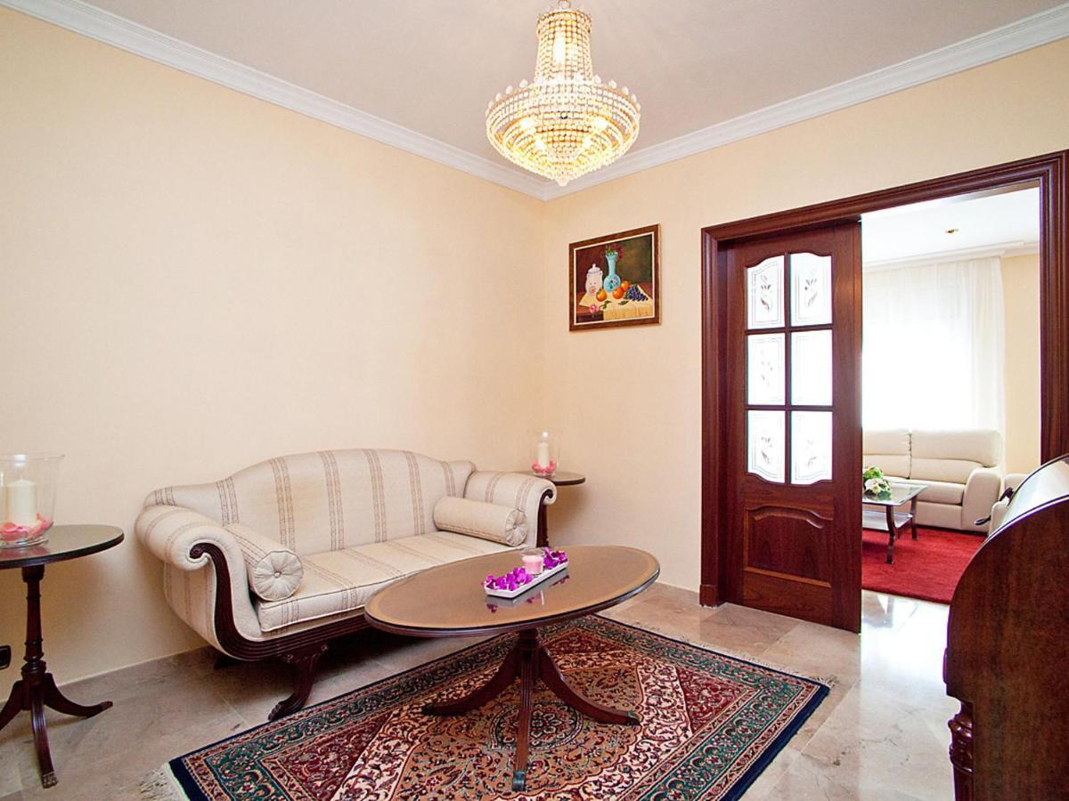 Apartment Pg Gracia - Valencia By Interhome Βαρκελώνη Εξωτερικό φωτογραφία